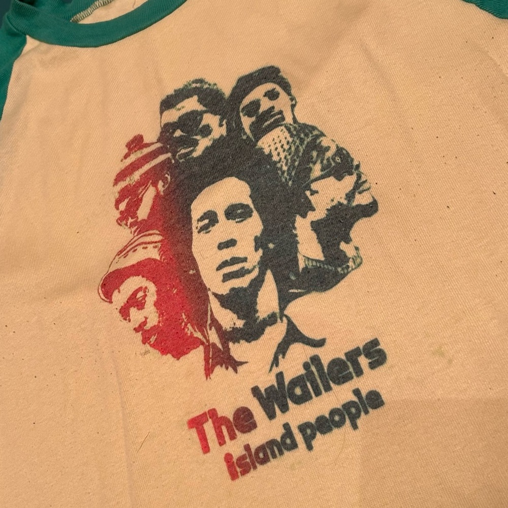 Rare Authentic Bob Marley and the Wailers original concert tshirt island people - Picture 2 of 9